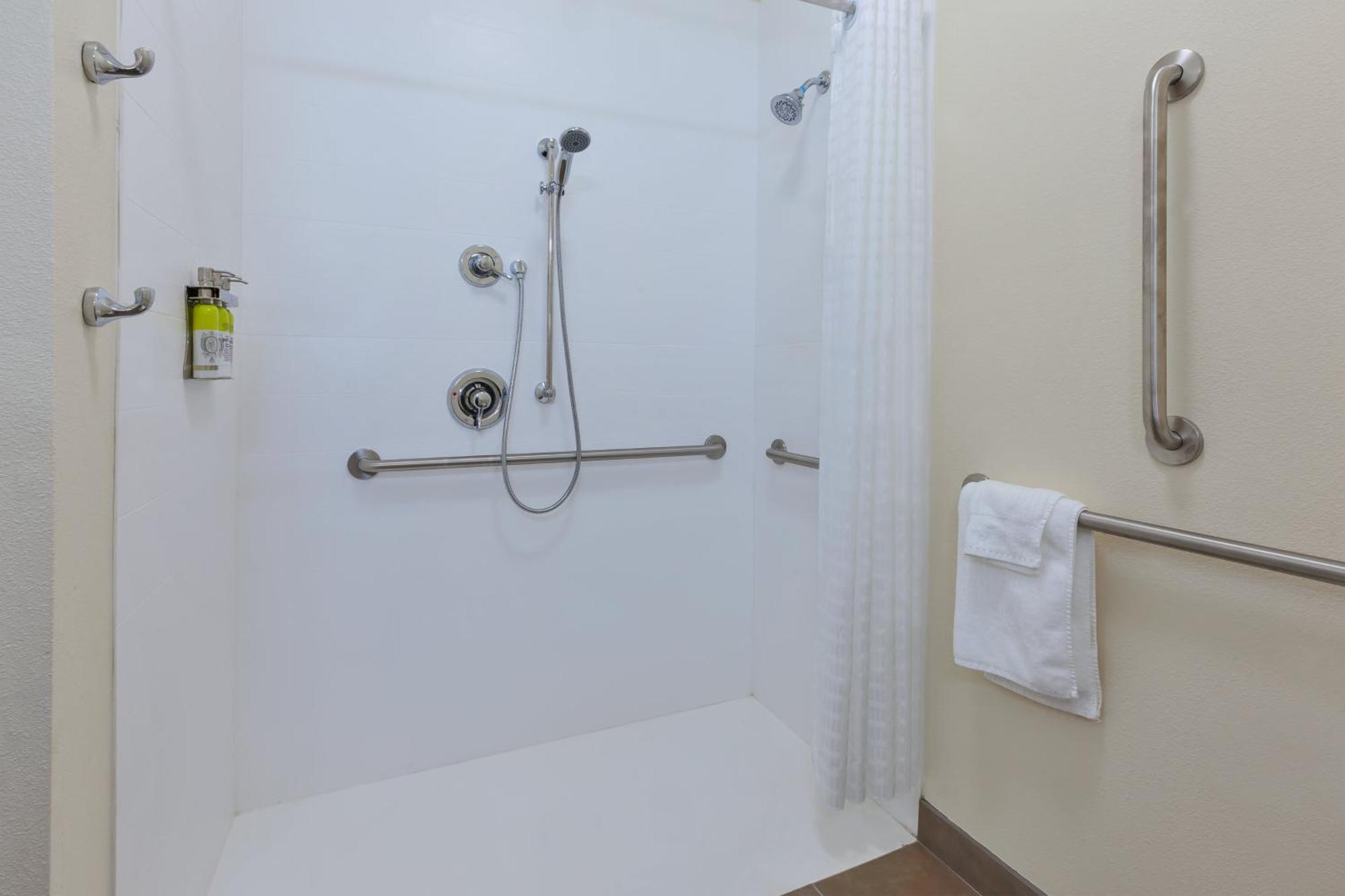 Candlewood Suites Louisville - Ne Downtown Area By Ihg المظهر الخارجي الصورة