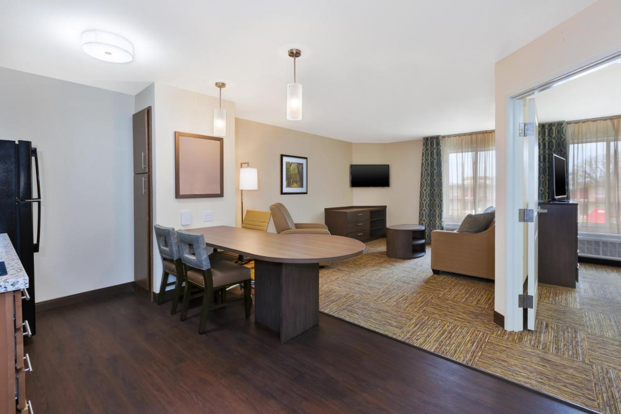 Candlewood Suites Louisville - Ne Downtown Area By Ihg المظهر الخارجي الصورة
