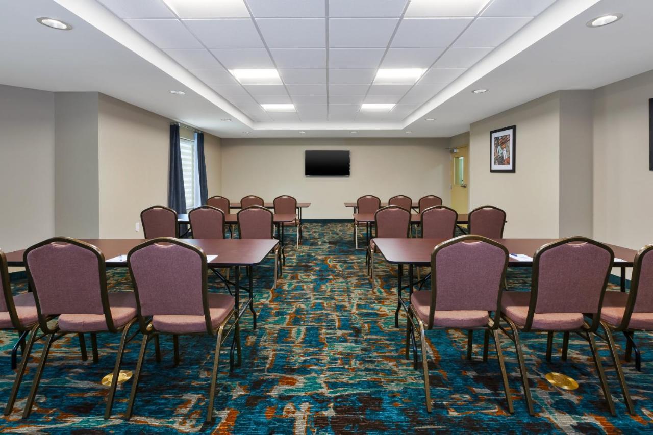Candlewood Suites Louisville - Ne Downtown Area By Ihg المظهر الخارجي الصورة